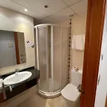 阿维尼达莫雷尔酒店 酒店 2*