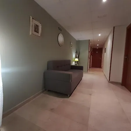 Hotel Avenida 2*