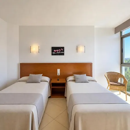 Avenida Hotel 2*
