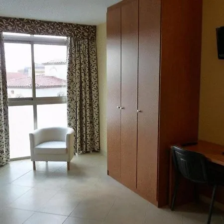 Hotel Avenida 2*